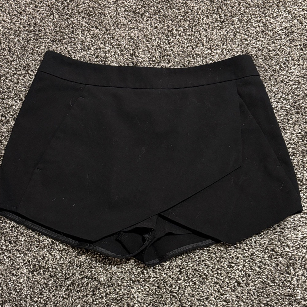 Express Black Women's Skort Size 0 EUC